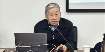 杨恕教授做关于中亚问题研究的专题报告